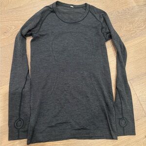 lululemon athletica Dark Gray Long Sleeve Top